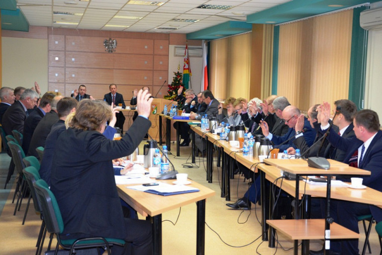 Radni przyjęli budżet na 2015 rok