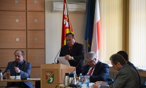 Z IX sesji Rady Powiatu Konińskiego