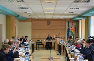 Z XII sesji Rady Powiatu Konińskiego