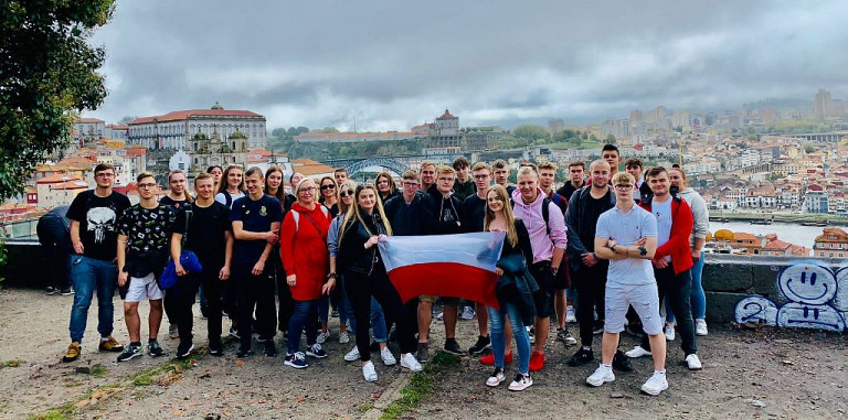 Uczyli się w Portugalii