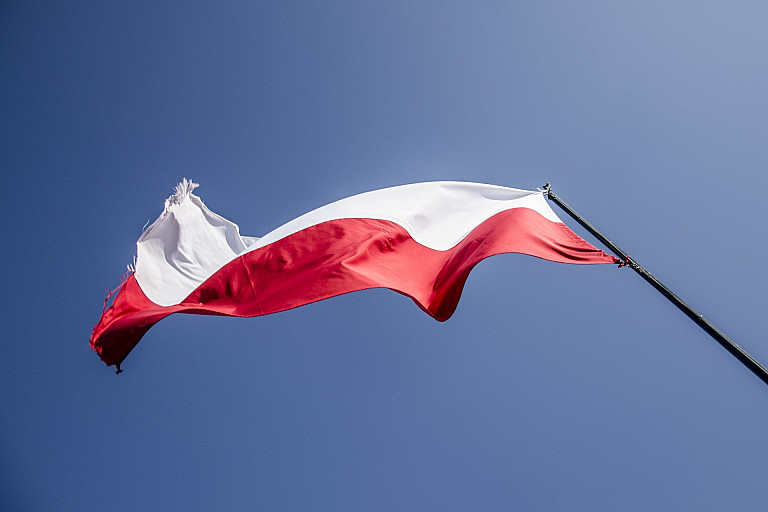 „Niepodległa do Hymnu!”