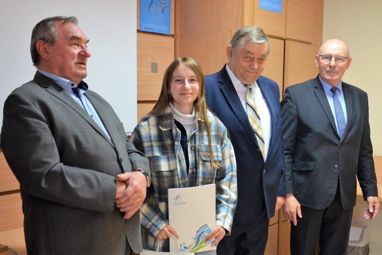 Powiatowy finał XVI Wielkopolskiej Olimpiady Wiedzy Konsumenckiej