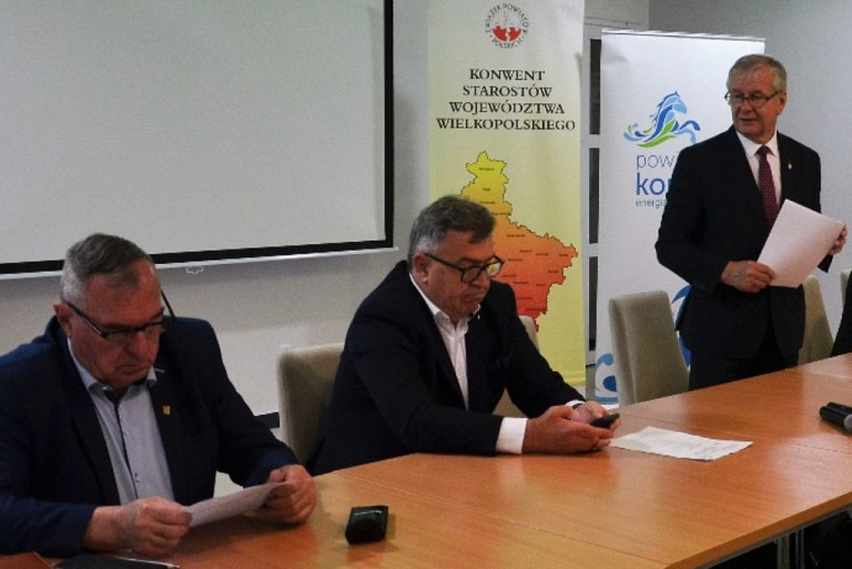 Z Konwentu Powiatów Województwa Wielkopolskiego w Mikorzynie