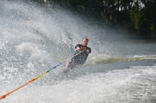 Sporty motorowodne – narty wodne